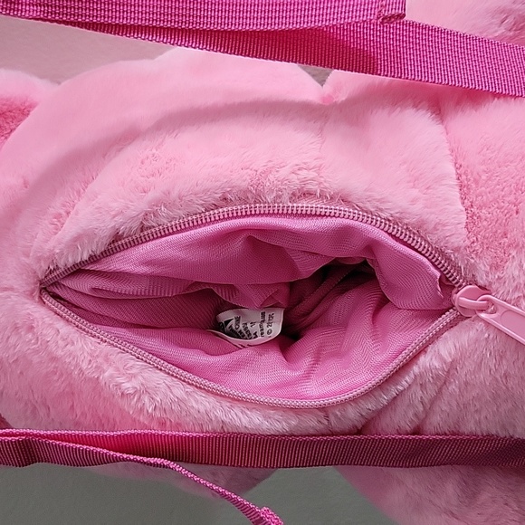 Backpack - Picture 3 of 4